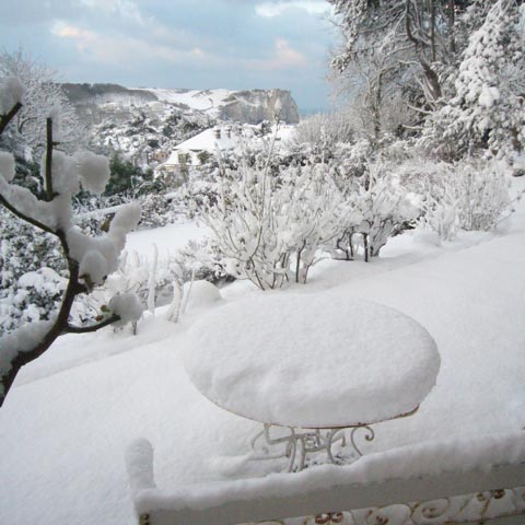 etretat sous la neige