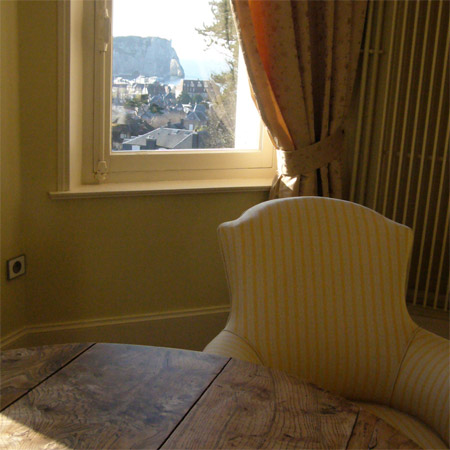 chambre jaune aiguille creuse